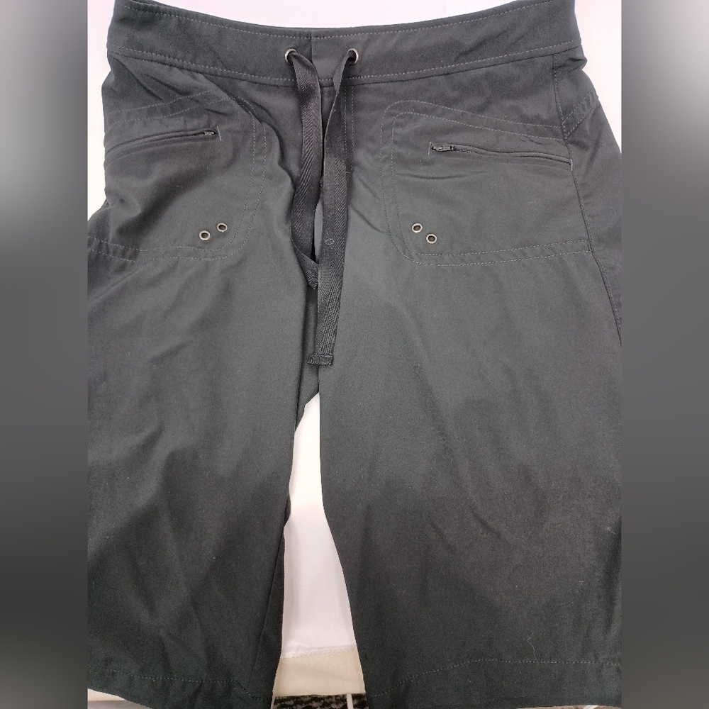 Black ATHLETA‎ Drawstring Shorts (#103)